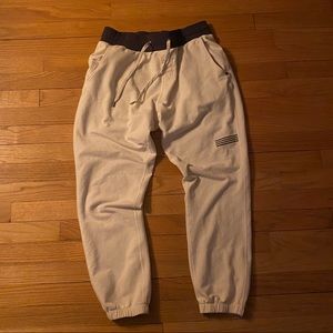 Vuori Sweatpants